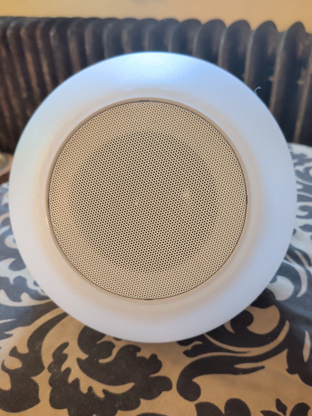 Feit Electric BTORB8RGBWBAT Multicolored 3W LED Lantern Speaker 8 L x 8 W in.